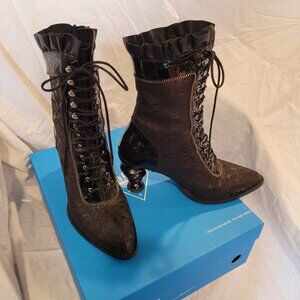 Fluevog Powerhouse Alexandria Lace-Up Boots with a Leather Ruffle Size 9